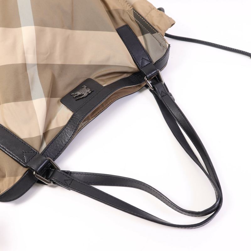 BURBERRY 尼龍Buckleigh Tote肩背袋-7