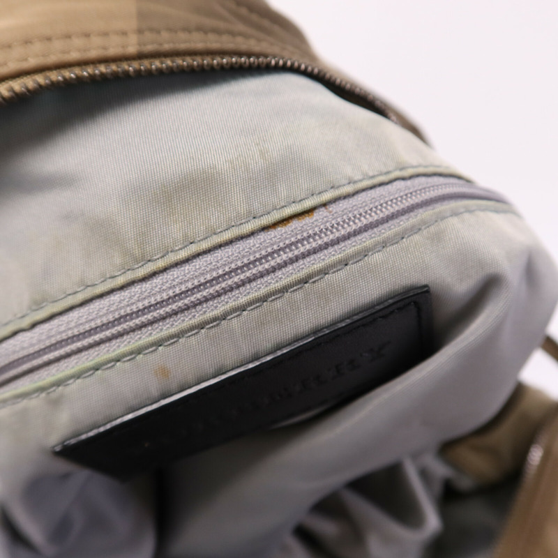 BURBERRY 尼龍Buckleigh Tote肩背袋-17