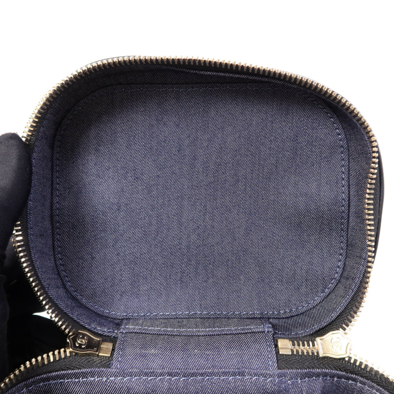 CHANEL 羊皮皮革Vanity Case金扣鏈帶手挽肩背兩用袋-15