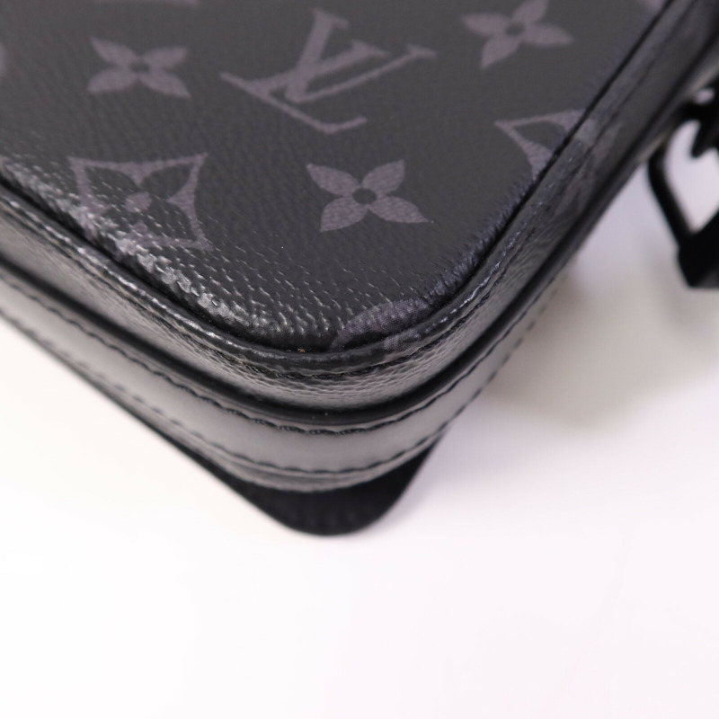 LOUIS VUITTON Monogram Eclipse Steamer Messenger肩背袋-11