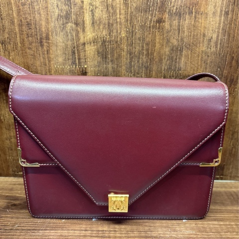 Cartier 紅色皮革斜挎包