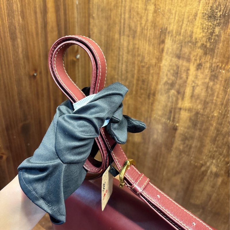 Cartier 紅色皮革斜挎包-2