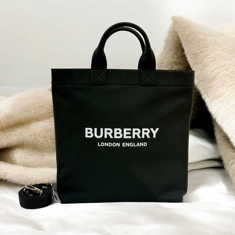 莉亞精品♡ Burberry 托特 黑字母 二手