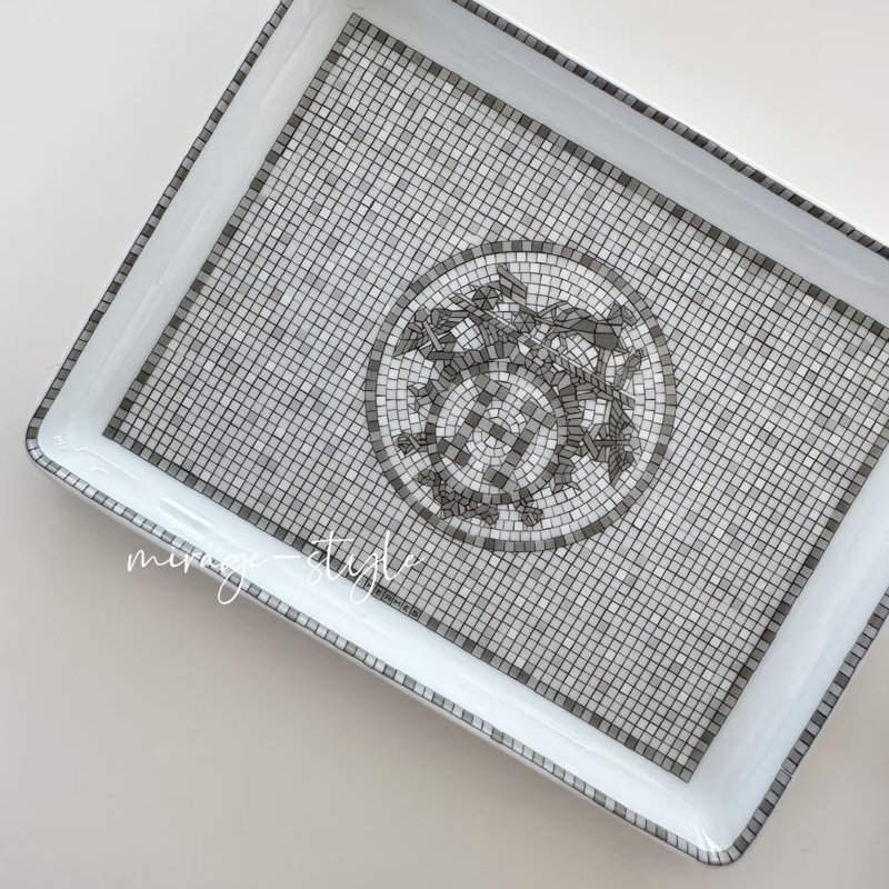 現貨商品 全新商品 Hermes 銀色馬賽克壽司盤-3