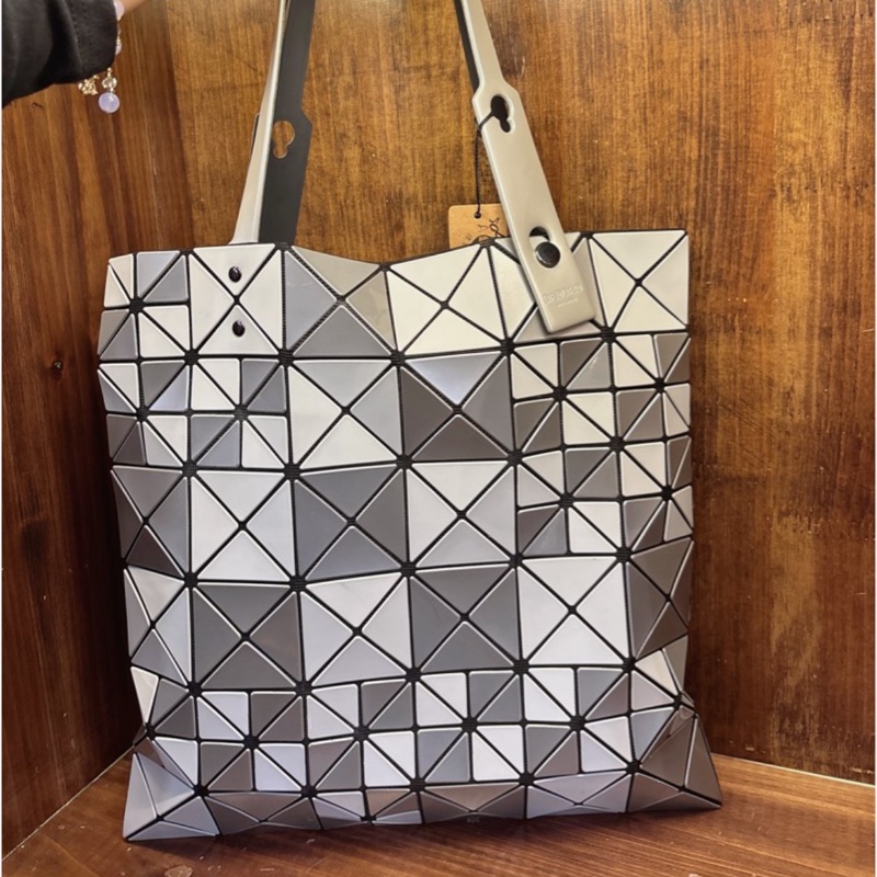 BAO BAO ISSEY MIYAKE 銀色幾何手提包-0