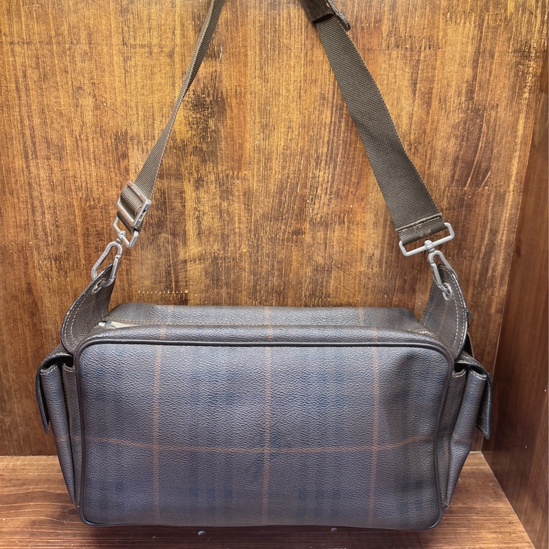 Burberry 格紋斜背包-0