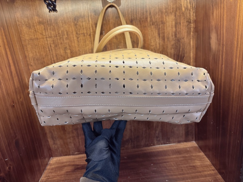 Miu Miu 米色鏤空手提包-2