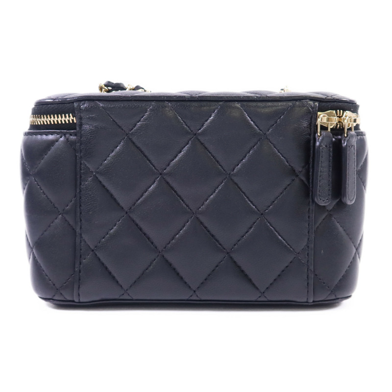 CHANEL 羊皮皮革Vanity Case金扣鏈帶肩背袋-1