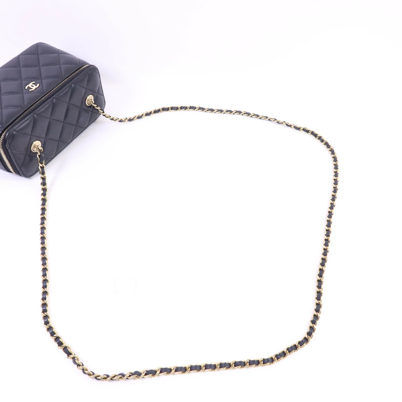 CHANEL 羊皮皮革Vanity Case金扣鏈帶肩背袋-7
