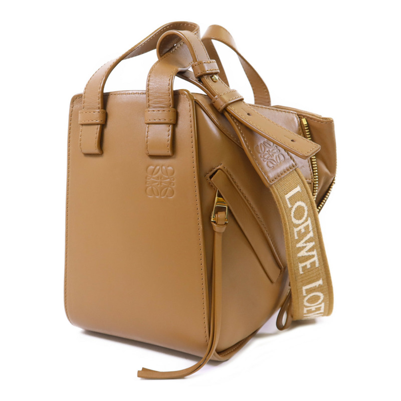 LOEWE 牛皮皮革Hammock Small金扣手挽肩背兩用袋-2