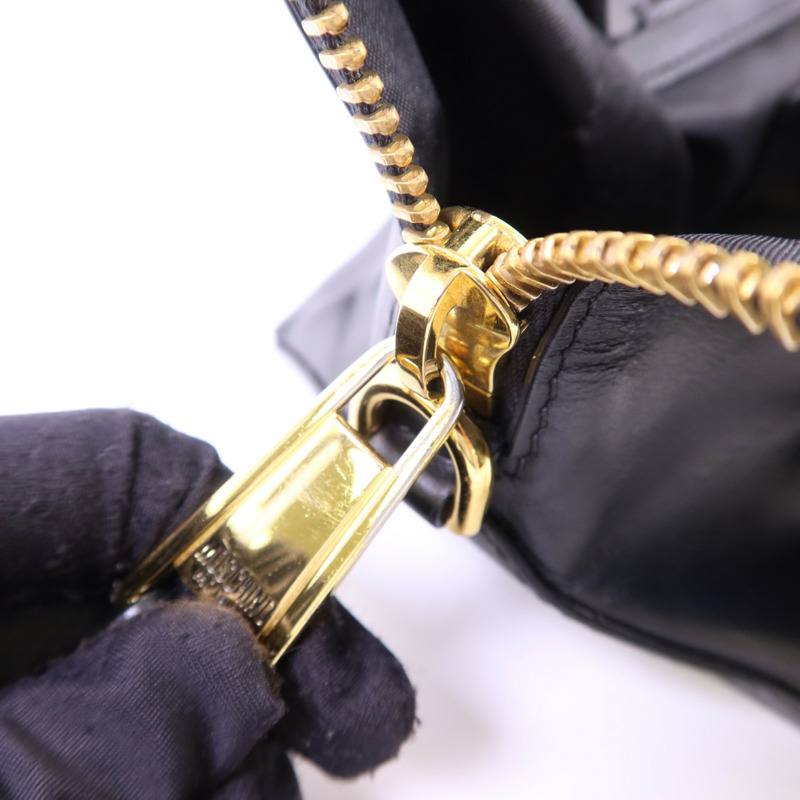 MOSCHINO 皮革Shoulder Bag金扣肩背袋-10