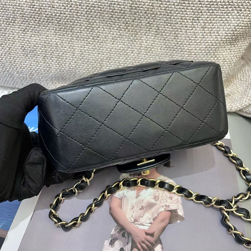 香奈兒CHANEL 黑金羊皮方胖子鏈條包-4