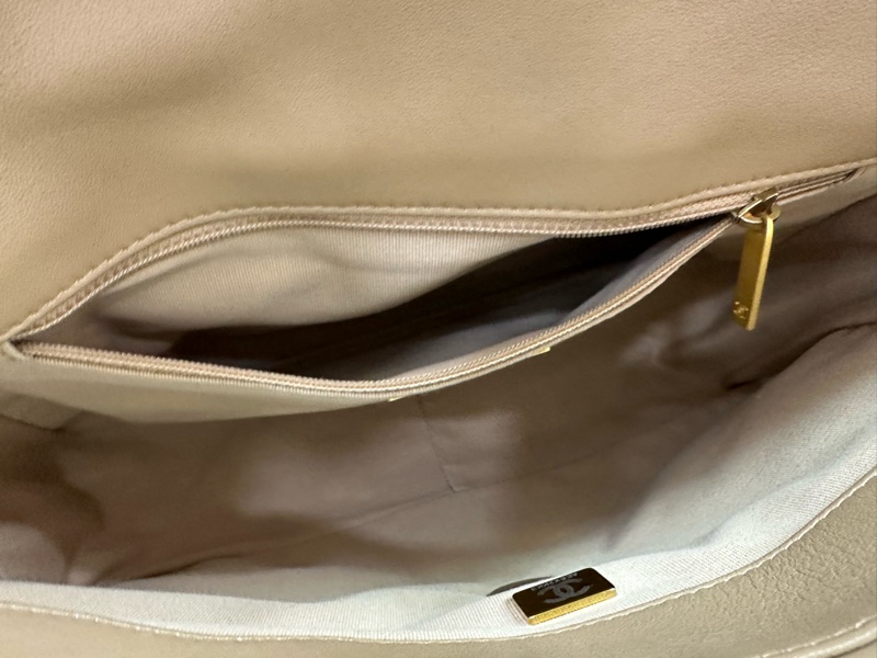 Chanel香奈兒19bag 22B駝色手提斜背包中型晶片款!有購證-7