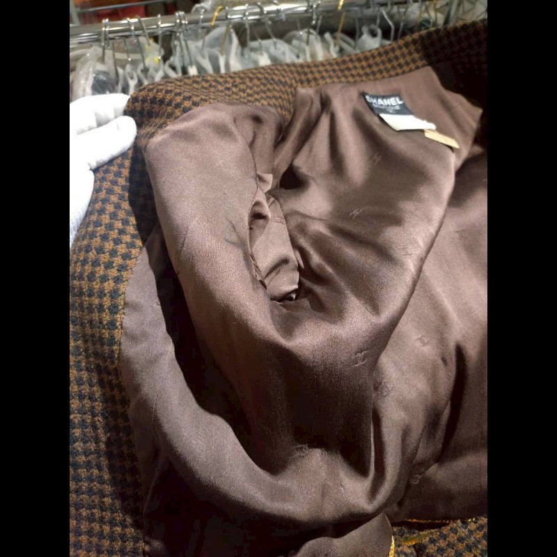 Chanel 咖黑小千鳥格外套-25