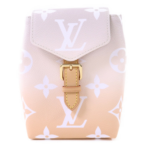 LOUIS VUITTON Monogram Giant By The Pool Backpack金扣背包