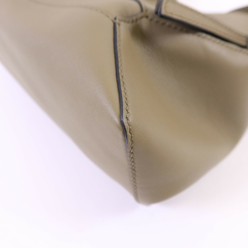 LOEWE 羊皮皮革Puzzle Hobo銀扣肩背袋-10