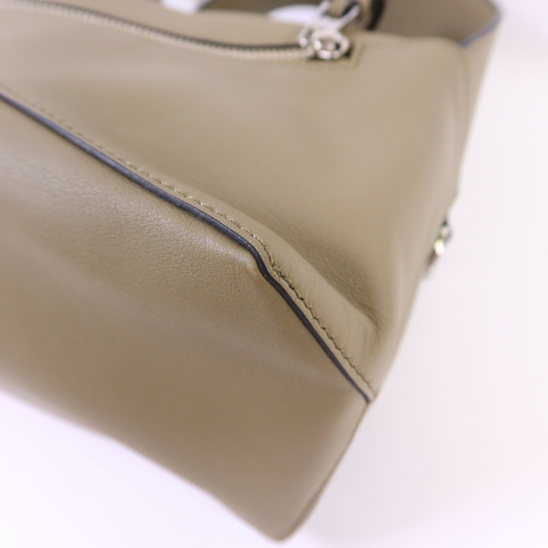 LOEWE 羊皮皮革Puzzle Hobo銀扣肩背袋-12