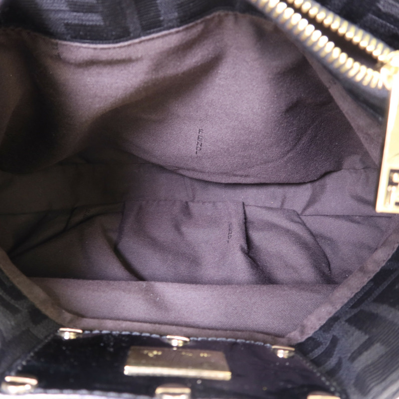 FENDI 帆布Shoulder Bag金扣肩背袋-4