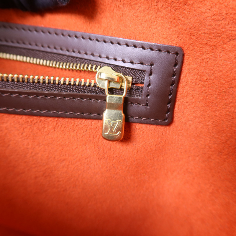 LOUIS VUITTON Damier Manosque PM金扣肩背袋-9