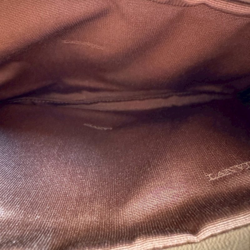 🎉耐看款✨百搭款 Lanvin 奶茶色肩背包-8