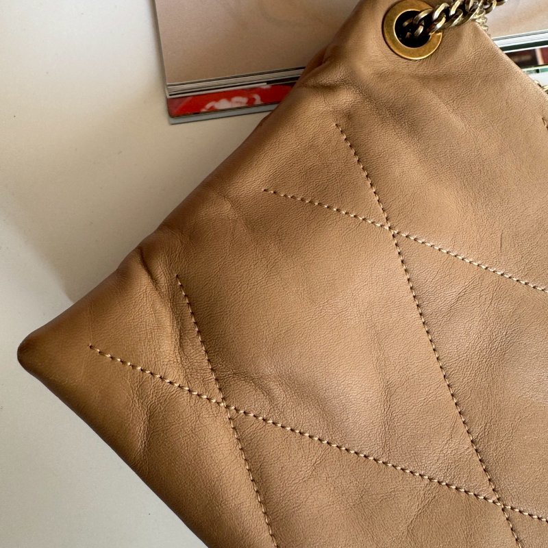 🎉耐看款✨百搭款 Lanvin 奶茶色肩背包-17