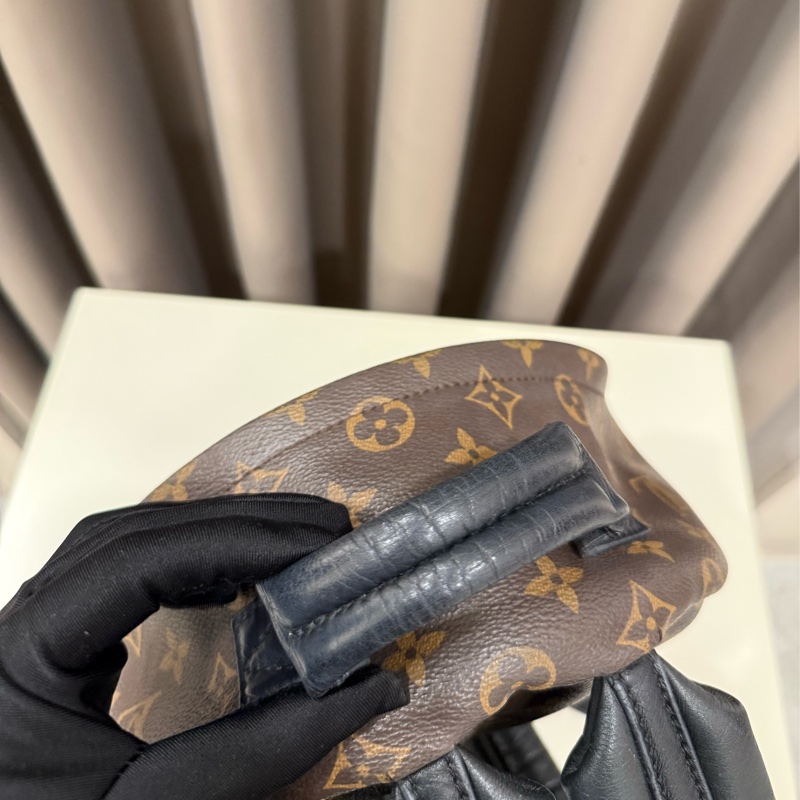 lv 老花雙肩後背包pm-7