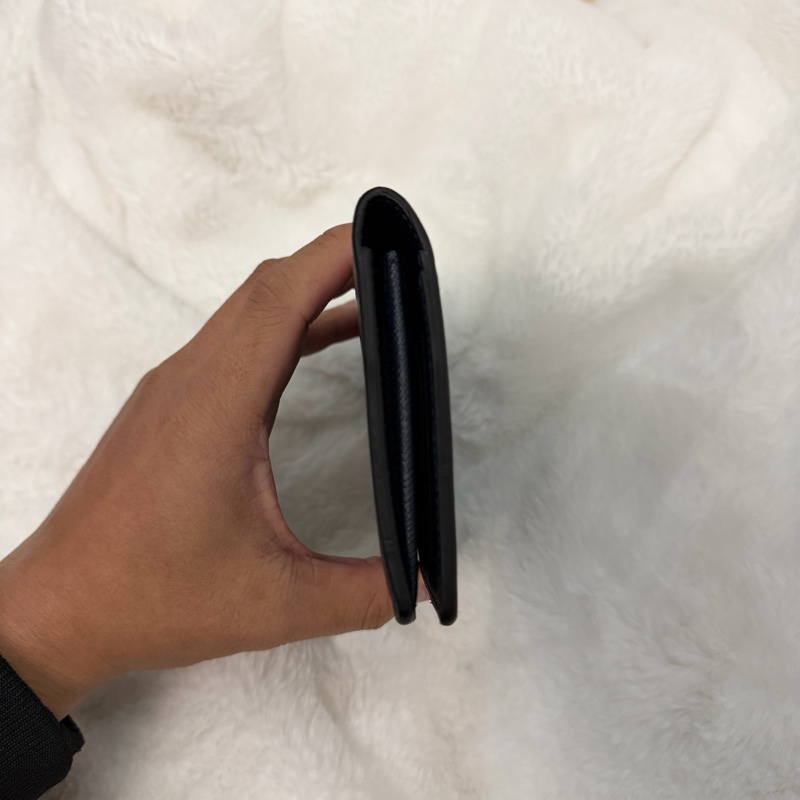 Lv 水波紋對開長夾（新款16卡）M61816-6