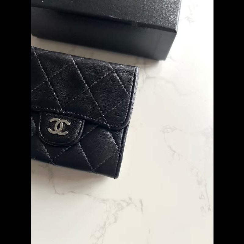 【LA LUNE】中古Chanel雙面黑銀色小羊皮革短夾 皮夾 錢包 中夾 二手古董包-2