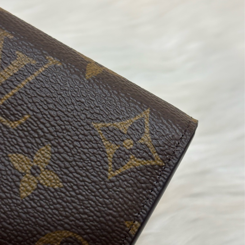 LV M80726 Sarah 雙色原花字紋老花 金釦釦式 拉鍊 零錢 皮夾 發財 長夾 錢包-10