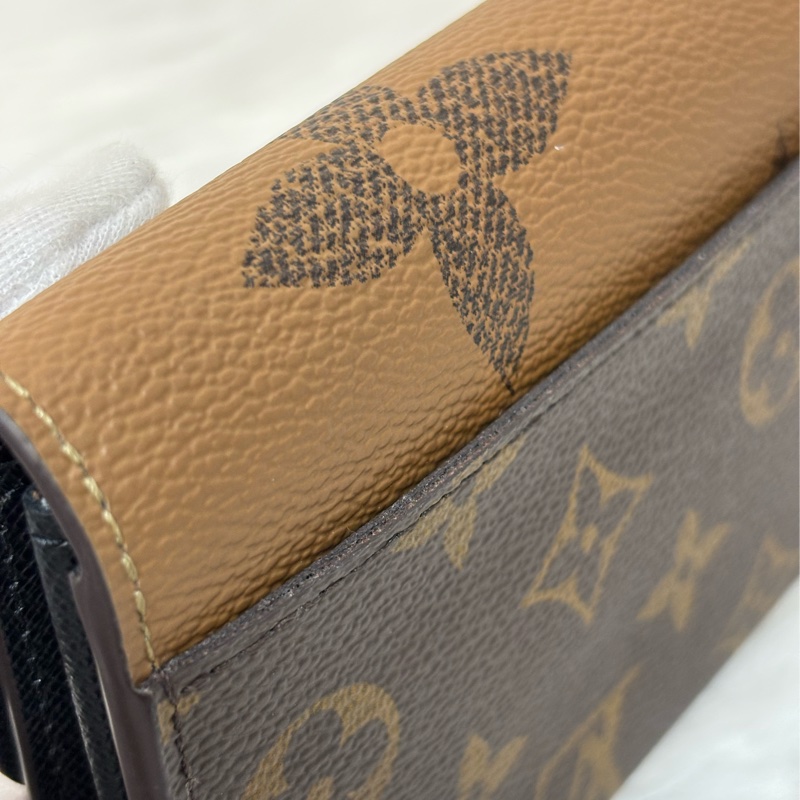 LV M80726 Sarah 雙色原花字紋老花 金釦釦式 拉鍊 零錢 皮夾 發財 長夾 錢包-19