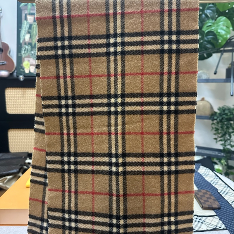 Burberry 經典格紋羊毛圍巾-7