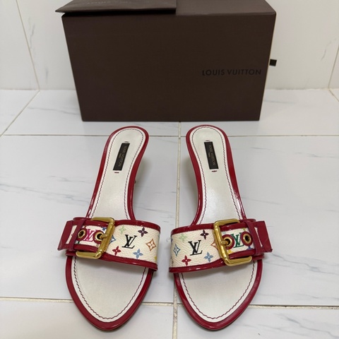 Louis Vuitton白底紅邊低跟涼鞋，尺寸38.5