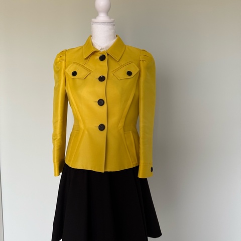 Gucci黃色公主袖短版外套，尺寸42