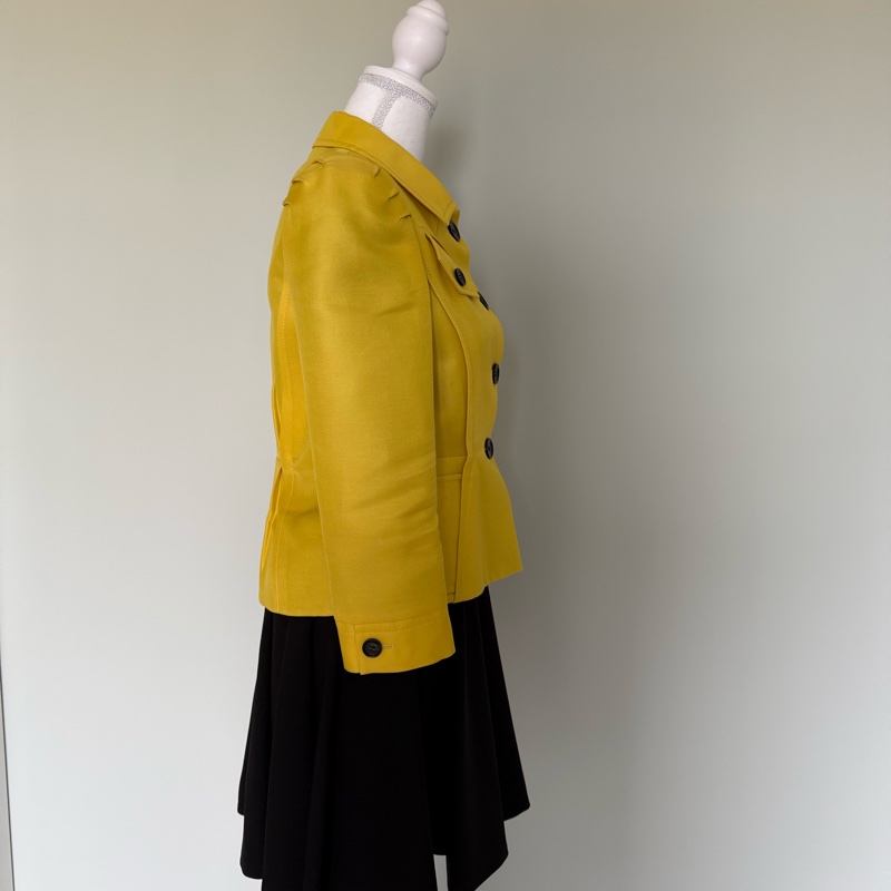 Gucci黃色公主袖短版外套,尺寸42-2