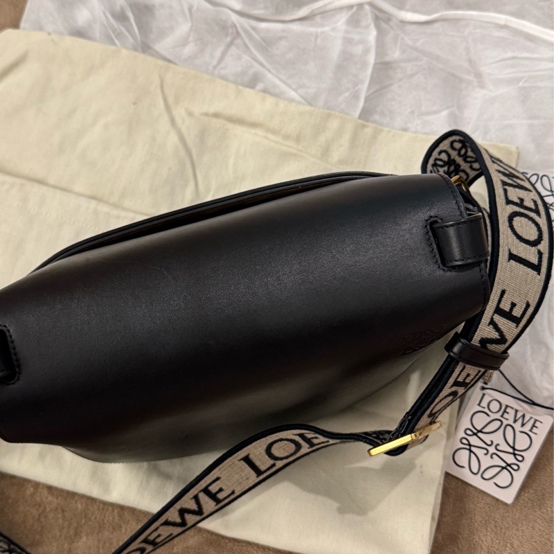 Loewe 馬鞍包 GATE小號-1