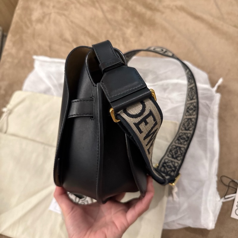 Loewe 馬鞍包 GATE小號-3