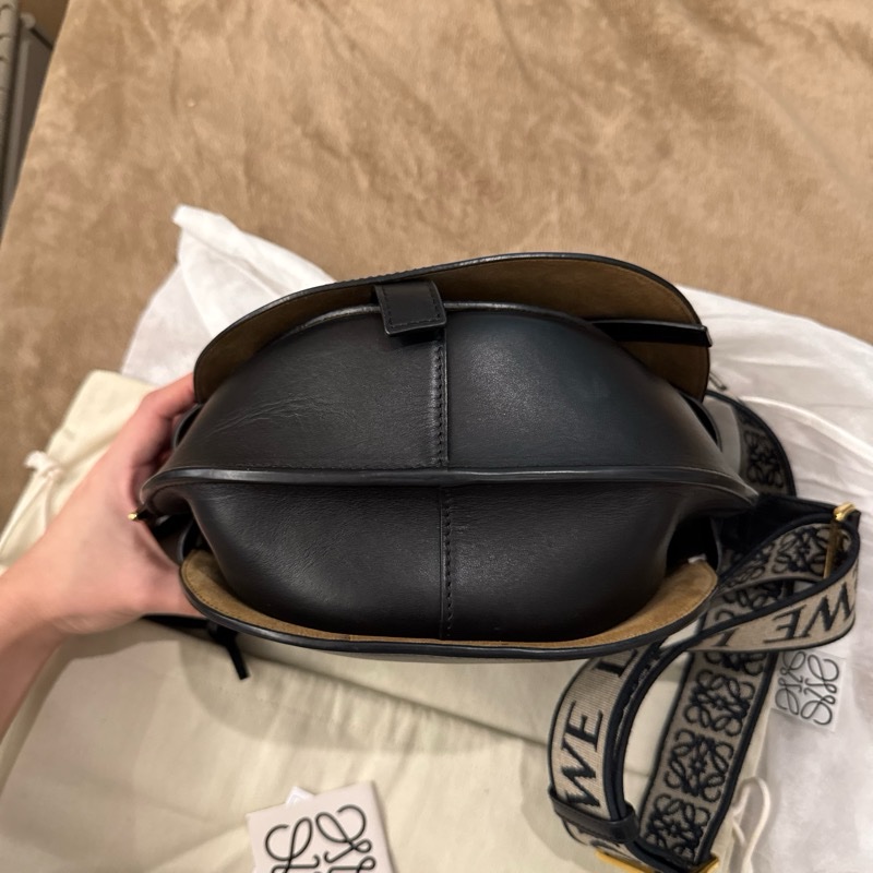 Loewe 馬鞍包 GATE小號-8