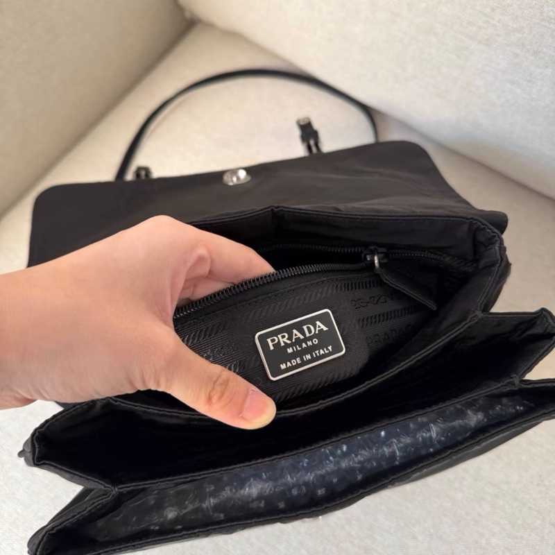 Prada中古郵差尼龍斜挎包-5