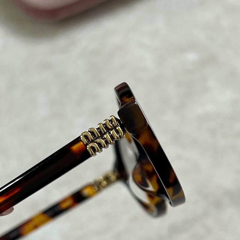 Miumiu書呆子平光眼鏡-3