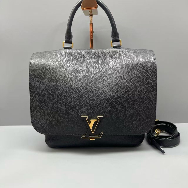 97新Louis Vuitton 路易威登 黑色荔枝紋Volta通勤包 尺寸27*17-0