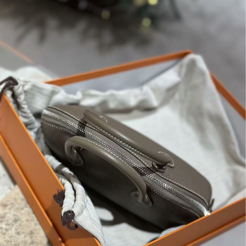 Hermes 保齡球包 25公分大象灰銀扣epsom皮 全新閒置配件塵袋盒子-1