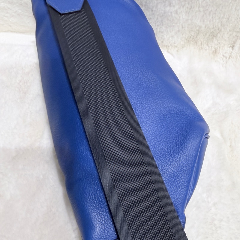 Hermes✨藍色胸包腰包 C刻-21