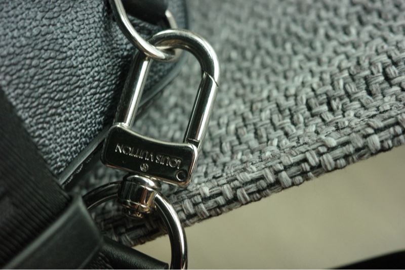 LV絕版款 男用郵差包-3