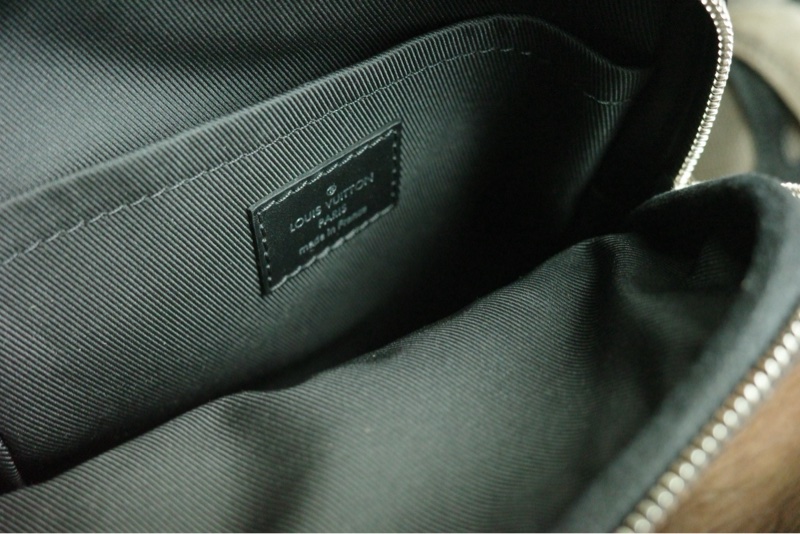 LV絕版款 男用郵差包-15