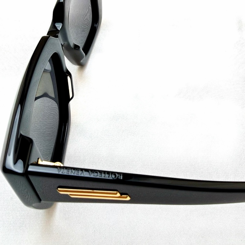 BV bv1030s 黑方框墨鏡-2