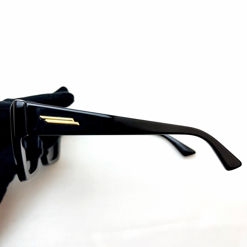 BV bv1030s 黑方框墨鏡-3