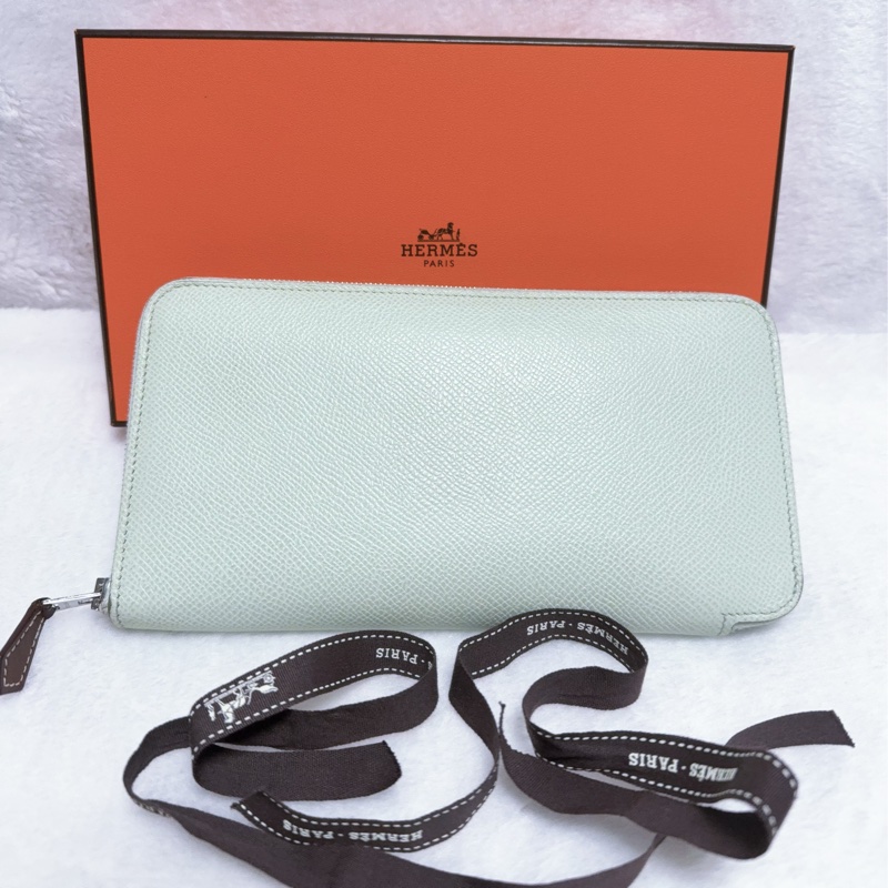 《招財綠 狗來富 好多狗狗》Hermes愛馬仕氣泡綠絲巾長夾 花園狗Silk In Epsom小牛皮拉鏈長夾-0