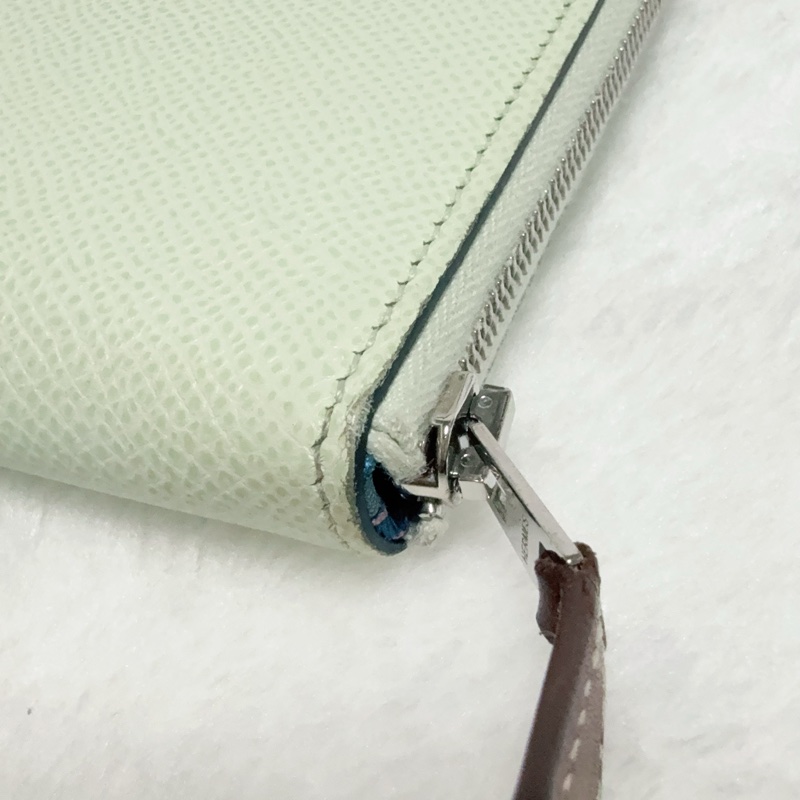 《招財綠 狗來富 好多狗狗》Hermes愛馬仕氣泡綠絲巾長夾 花園狗Silk In Epsom小牛皮拉鏈長夾-18