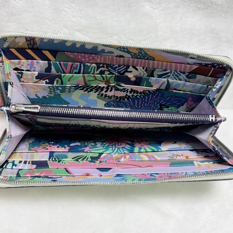 《招財綠 狗來富 好多狗狗》Hermes愛馬仕氣泡綠絲巾長夾 花園狗Silk In Epsom小牛皮拉鏈長夾-21