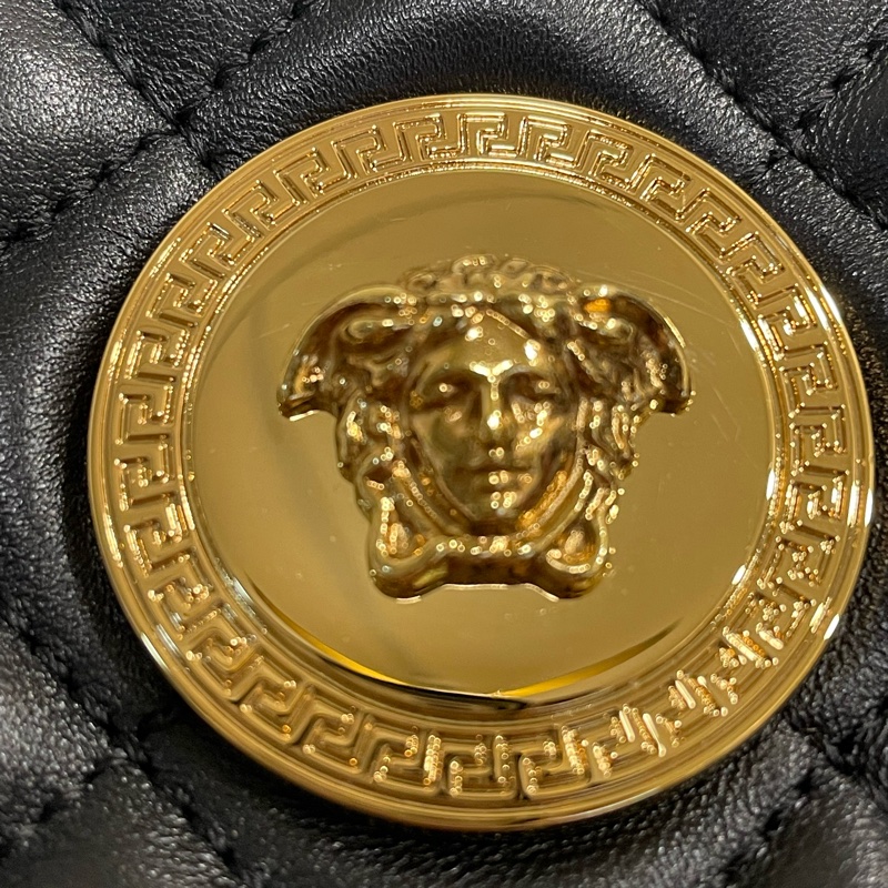 Versace 菱格紋肩背包-5